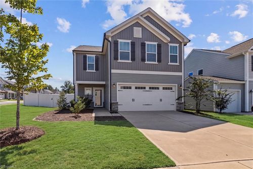 146 Centerpiece Dr, High Point, NC, 27265-1161 | Card Image