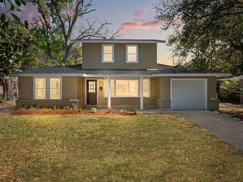 754 Jefferson Dr, Lake Charles, LA, 70605-6626 | Card Image