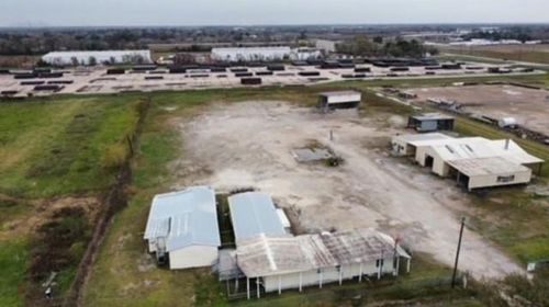 4901 Shank Rd, Pearland, TX, 77581-3217 | Card Image