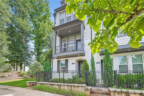 816 S Columbia Dr, Decatur, GA, 30030-4119 | Card Image