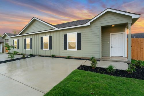 602 Hudson Street, Seguin, TX, 78155 | Card Image