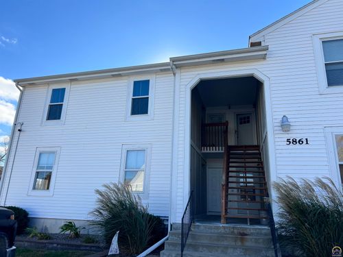 apt-1-5861 Sw 22nd Ter, Topeka, KS, 66614-1883 | Card Image