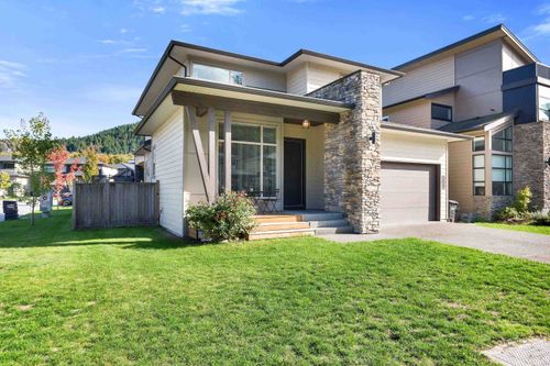 39262 Falcon Cres, Squamish, BC, V8B0V8 | Card Image