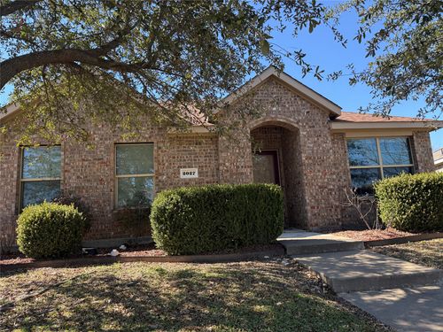 2027 Fair Weather Dr, Lancaster, TX, 75146-4920 | Card Image