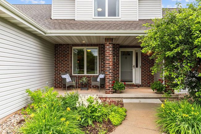 301 E Wayfarer Lane, House other with 4 bedrooms, 4 bathrooms and null parking in APPLETON WI | Image 5