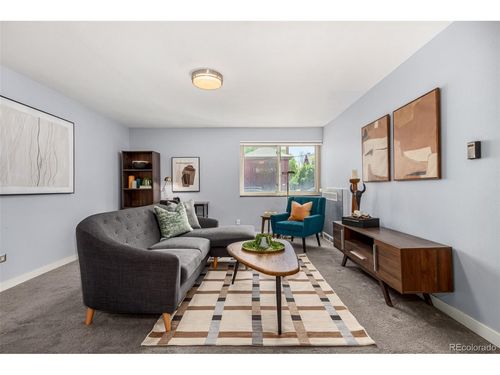 apt-204-1260 York St, Denver, CO, 80206-3033 | Card Image