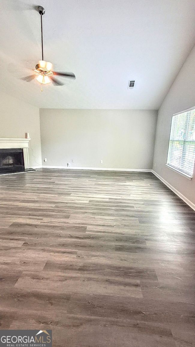 7002 Setters Way, House other with 3 bedrooms, 2 bathrooms and 2 parking in Lithonia GA | Image 8