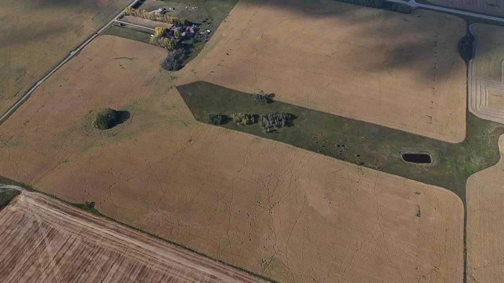 Land in Crossfield 4