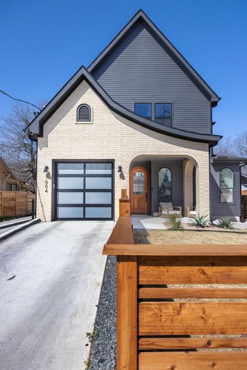 1-1004 Fiesta St, Austin, TX, 78702-3619 | Card Image