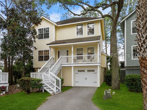 12-24 Pine Burr Rd E, Hilton Head Island, SC, 29926-1126 | Card Image