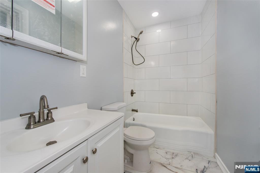 Residential Lease in South Orange Village 4
