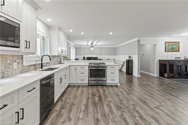 6128 Highway 3, House other with 6 bedrooms, 4 bathrooms and 20 parking in Canfield ON | Image 15