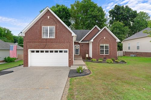 112 E Winterberry Trl, White House, TN, 37188-4091 | Card Image