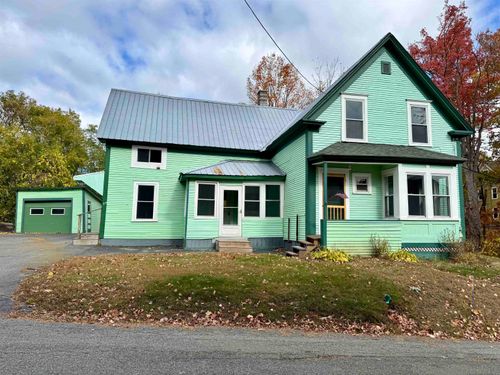 99 Northern Ave, Newport, VT, 05855-5320 | Card Image