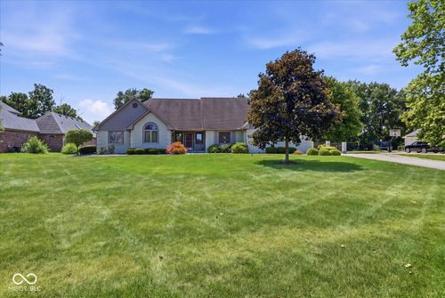 103 Western Trce, Shelbyville, IN, 46176-9764 | Card Image