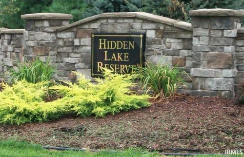 24421 Sandpiper Ln, Elkhart, IN, 46514-8165 | Card Image