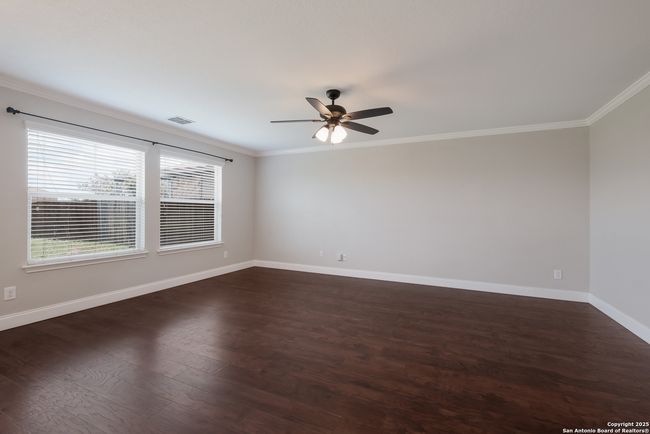 5811 Southern Knl, House other with 3 bedrooms, 3 bathrooms and null parking in San Antonio TX | Image 5