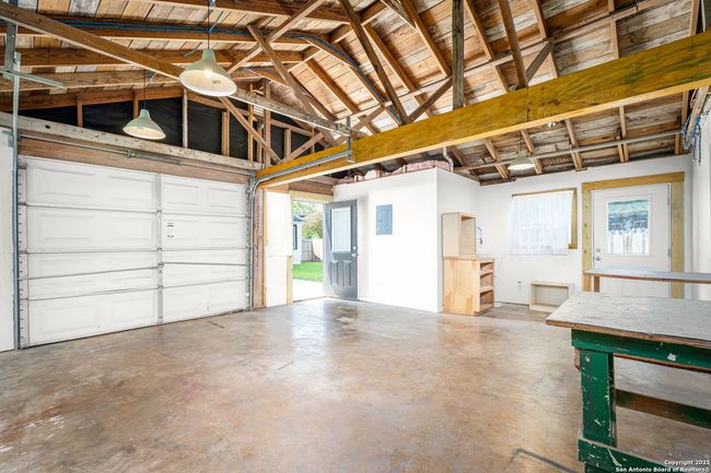 150 W Faust St, House other with 2 bedrooms, 3 bathrooms and null parking in New Braunfels TX | Image 36