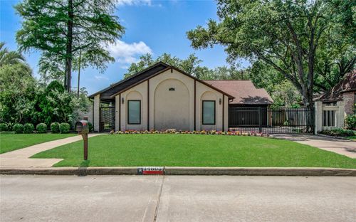14603 Carolcrest Dr, Houston, TX, 77079-6405 | Card Image