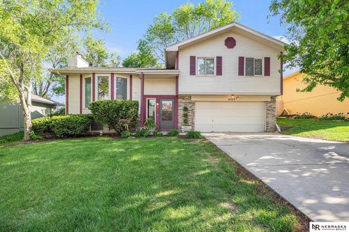14523 Parker St, Omaha, NE, 68154-1185 | Card Image