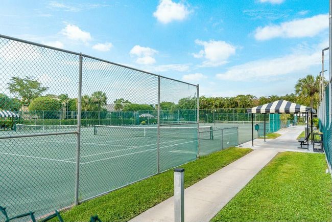 10088 Laurelwood Pl, Condo with 2 bedrooms, 2 bathrooms and null parking in Boynton Beach FL | Image 34