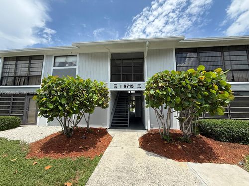 102-9715 Hammocks Blvd, Miami, FL, 33196-1546 | Card Image