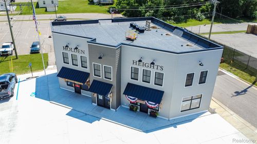 15 Barrows St, Metamora, MI, 48455-9386 | Card Image