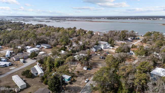 311 Old Ferry Rd, House other with 3 bedrooms, 2 bathrooms and null parking in Emerald Isle NC | Image 47