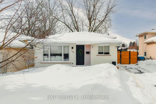 144 Rossford Cres, Kitchener, ON, N2M2H7 | Card Image