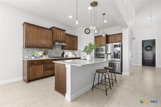 Kitchen | Image 7
