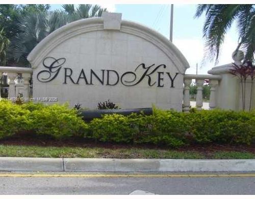 18738 Sw 28th St, Miramar, FL, 33029-2430 | Card Image