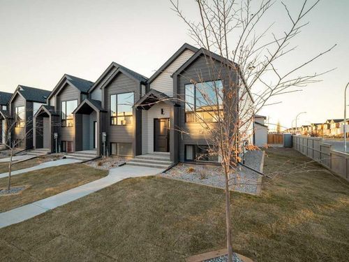 3012 47 St S, Lethbridge, AB, T1K8L5 | Card Image