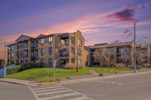 306-316 Savard Ave, Vanier, ON, K1L7S2 | Card Image