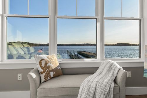 33 Little Bay Dr, Dover, NH, 03820-4163 | Card Image