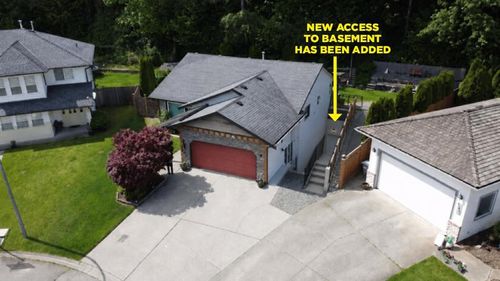 31438 Chalmers Pl, Abbotsford, BC, V2T5H1 | Card Image