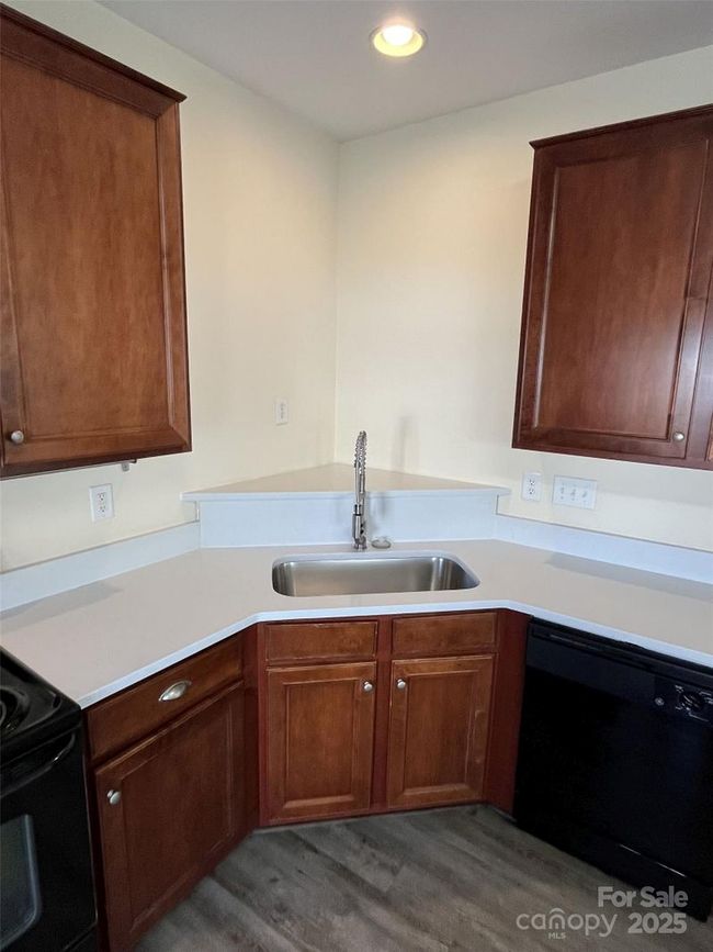 12120 Stratfield Place Cir, Townhouse with 3 bedrooms, 3 bathrooms and null parking in Pineville NC | Image 12
