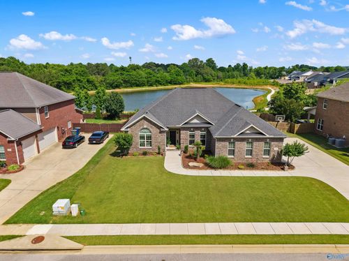 225 Nettles Dr Nw, Madison, AL, 35757-7668 | Card Image