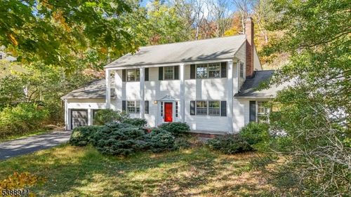 36 Rockledge Rd, Montville, NJ, 07045-9710 | Card Image