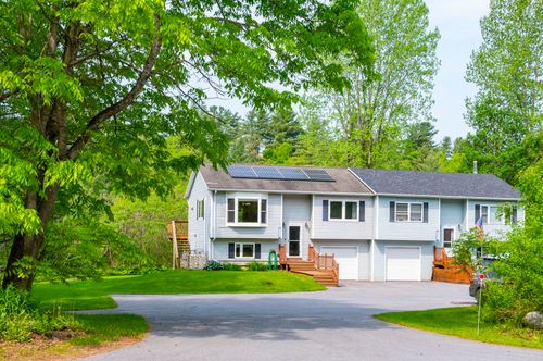 1968 Old Creamery Rd, Williston, VT, 05495-7107 | Card Image