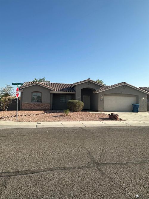 11871 E Eclipse Ct, Yuma, AZ, 85367-3607 | Card Image