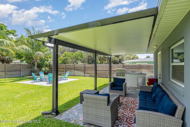 Covered Outdoor Kitchen and Patio | Image 28