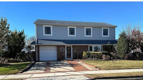 221 Washington Blvd, Long Beach, NY, 11561-3023 | Card Image