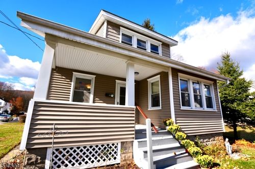 37 Garden Ave, Wharton, NJ, 07885-2003 | Card Image