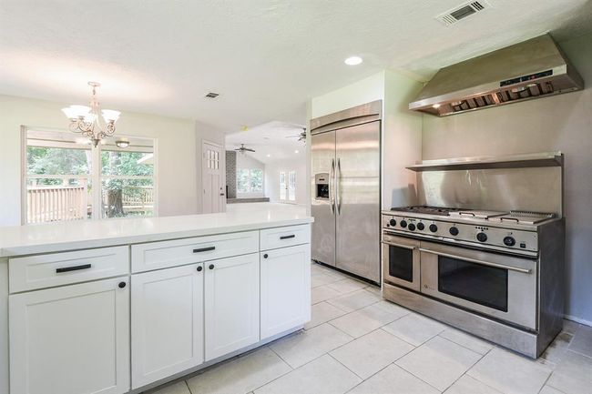 81 Oak Grove Ln, Home with 4 bedrooms, 4 bathrooms and null parking in Conroe TX | Image 17