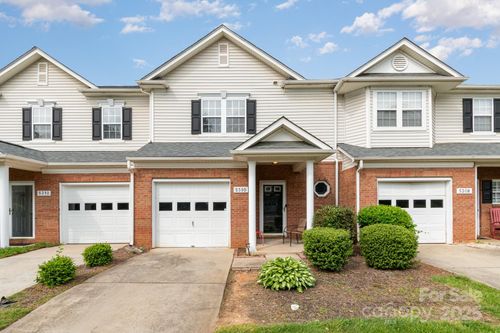 5310 Waverly Lynn Ln, Charlotte, NC, 28269-1000 | Card Image