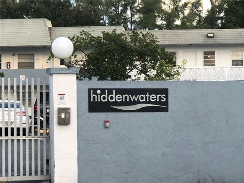 apt-110-1860 Venice Park Dr, North Miami, FL, 33181-1933 | Card Image