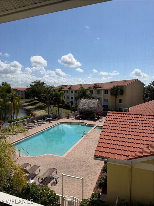131-8214 Key Royal Cir Key Royal, NAPLES, FL, 34119 | Card Image