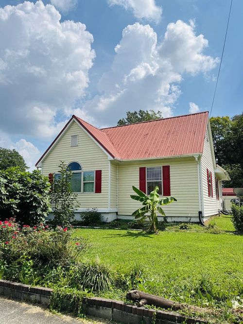 437 Conway St, DALTON, GA, 30720-5475 | Card Image