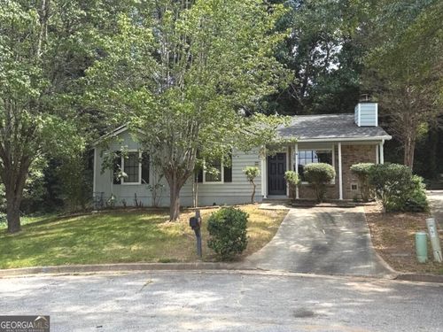 4952 Isle Royal Ct, Stone Mountain, GA, 30088-2305 | Card Image