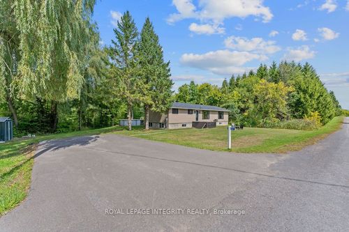 4137 Concession Rd 16, Saint Isidore, ON, K0C2B0 | Card Image